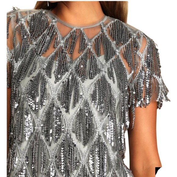 Lulus NWT On The Dance Floor Gray Sequin Front Shirt Sleeve Soft Dress Size L - Picture 5 of 12